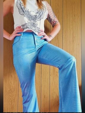 Princess Polly Harmonious PowderBlue Vegan CrocEmbossed Flare Pants Size 6 NWOT